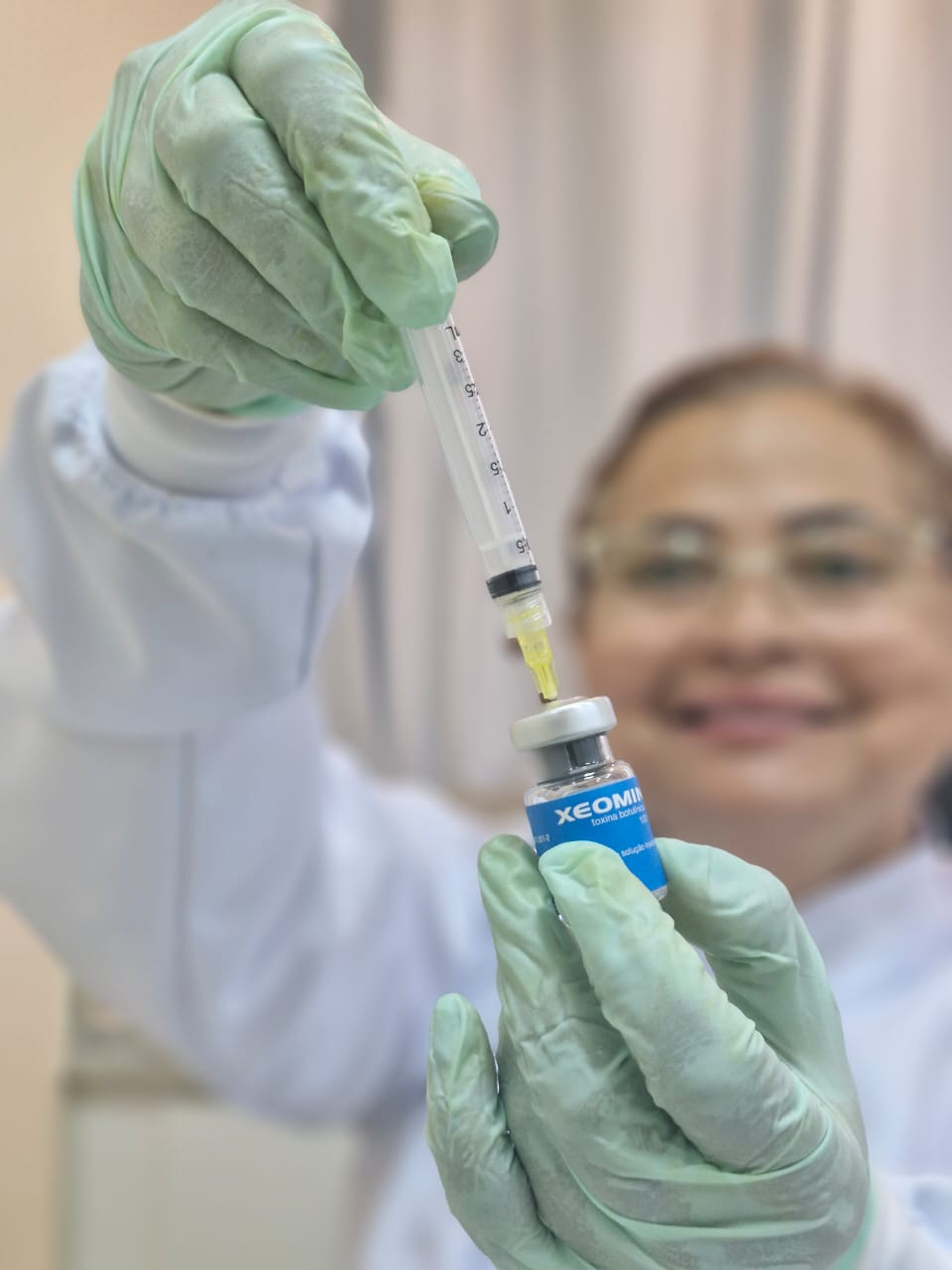 Preparo da toxina botulínica com produto original